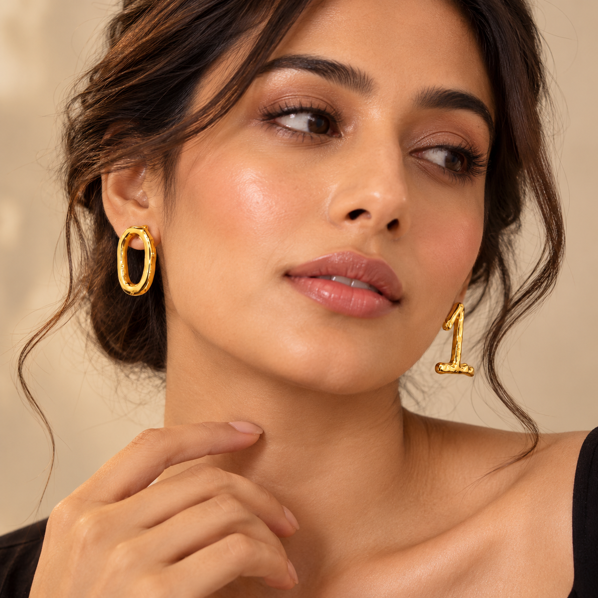 Molten liquid gold lucky number stud earrings digits 0 to 9 - View 5