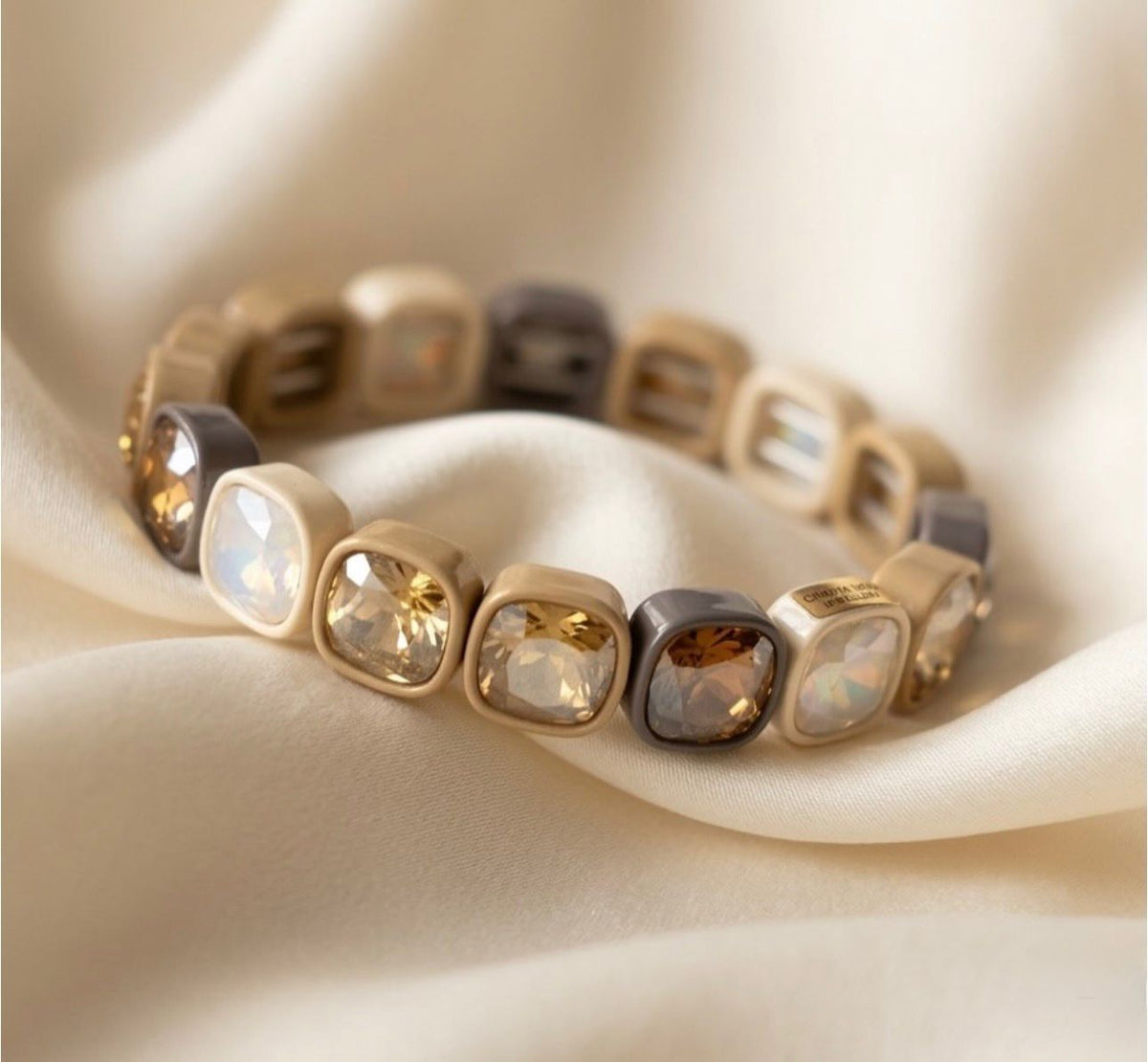 Stretch bracelet set with champagne-toned cushion-cut crystals