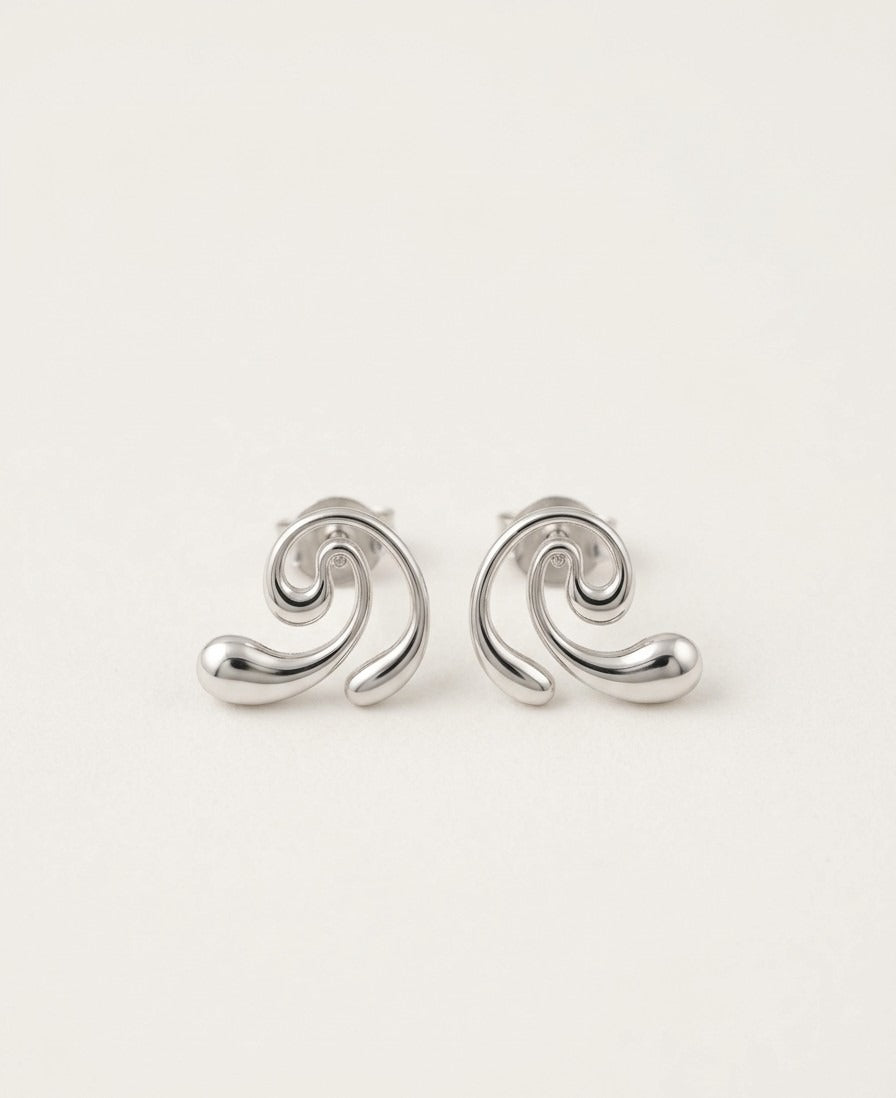 Silver swirl sculpted spiral earrings