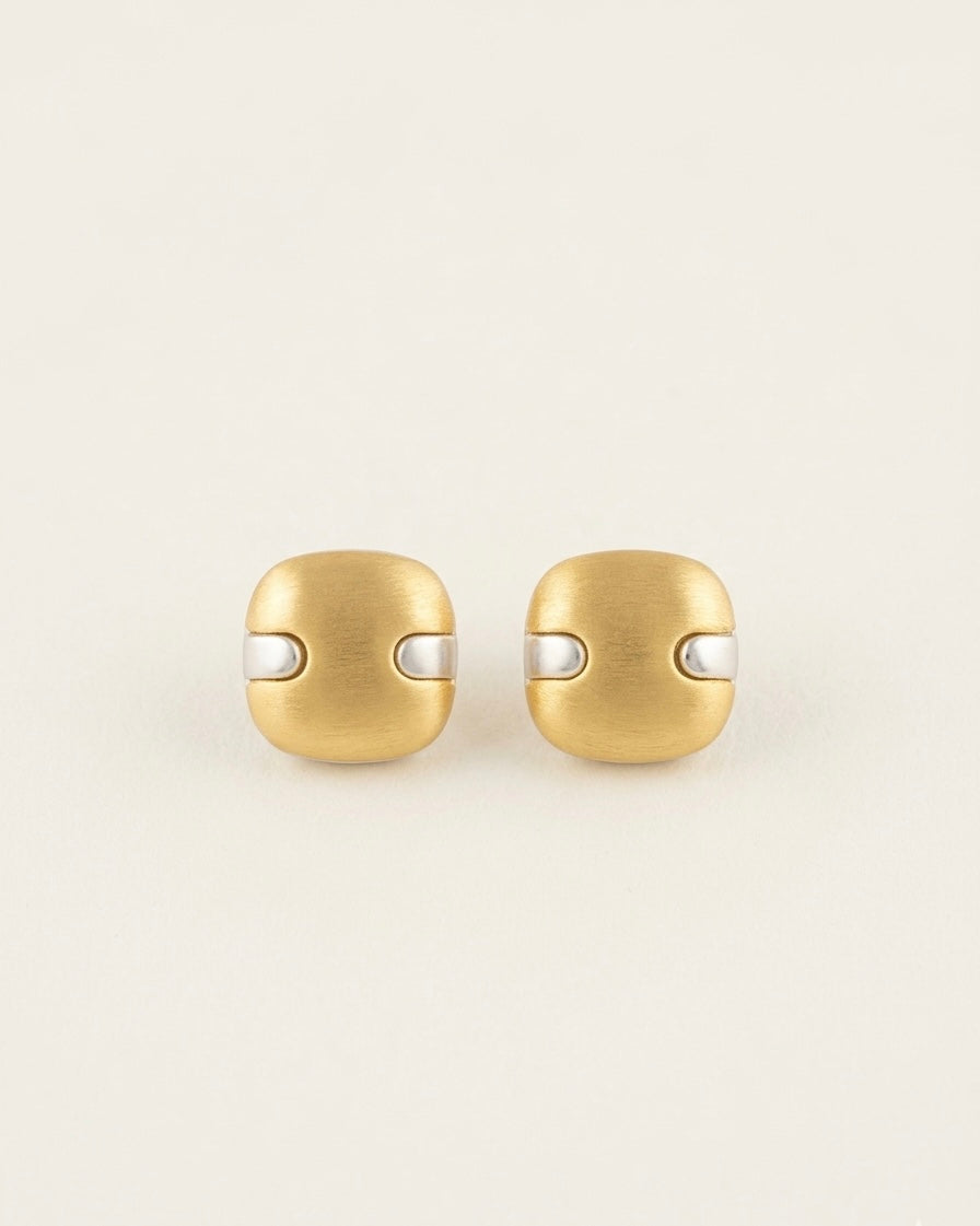Brushed Gold Square Stud Earrings – Two-Tone — Photo 1