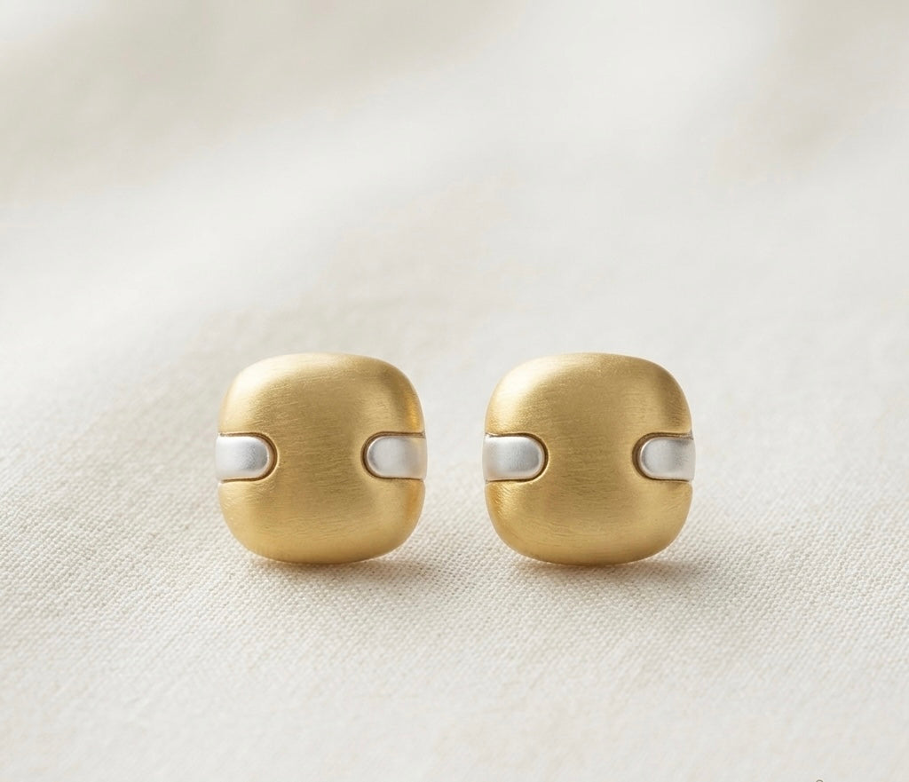 Brushed Gold Square Stud Earrings – Two-Tone — Photo 8