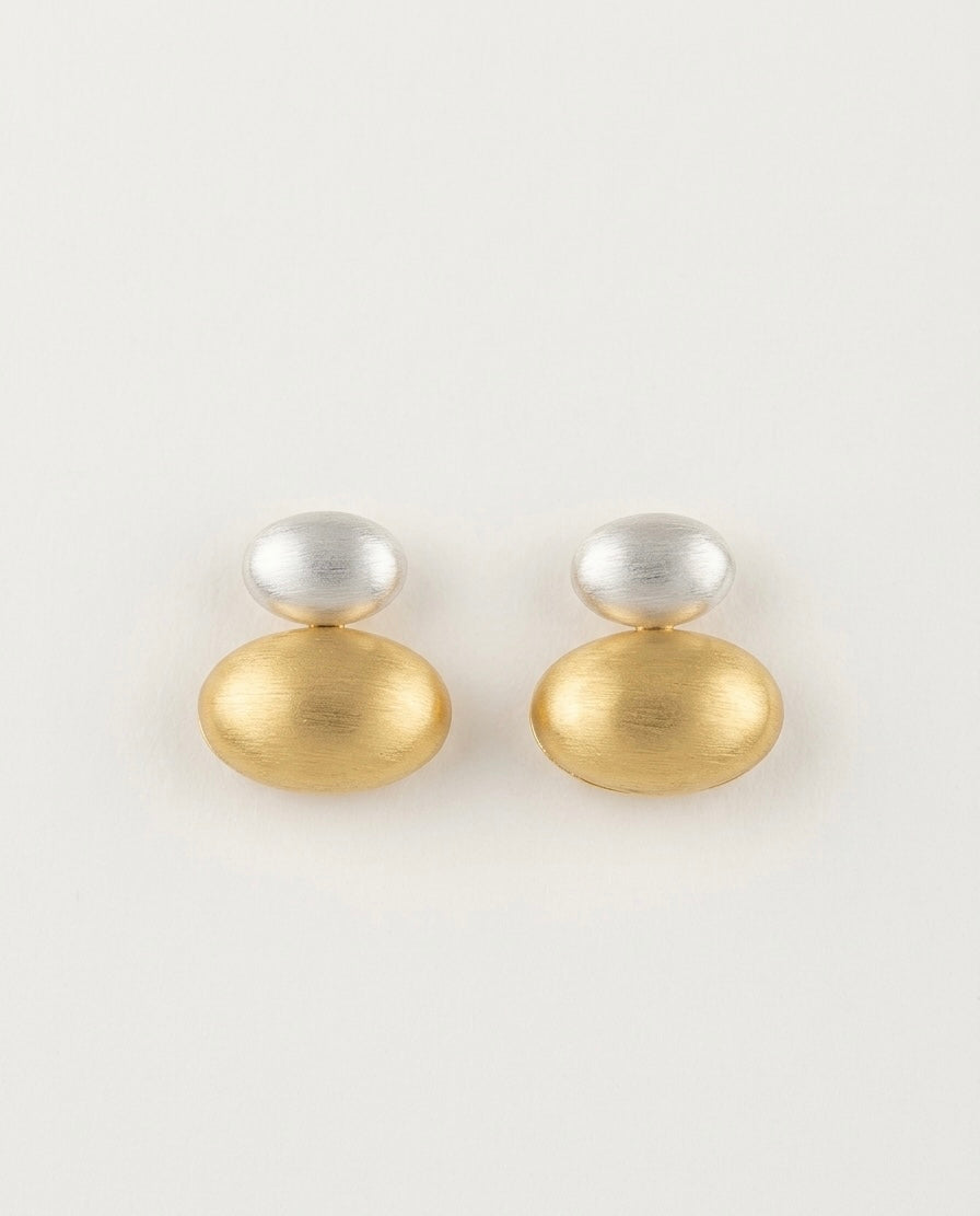 Brushed Two-Tone Oval Drop Earrings – Gold & Silver — Photo 1