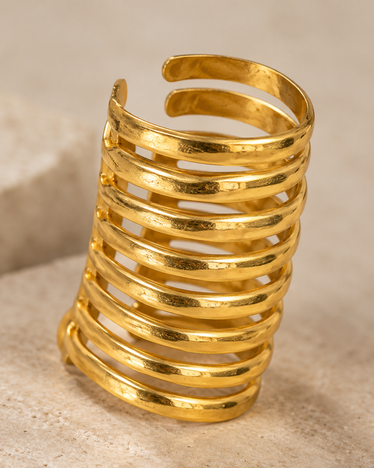 Sculpted Multi-Band Gold Ear Cuff — Photo 1
