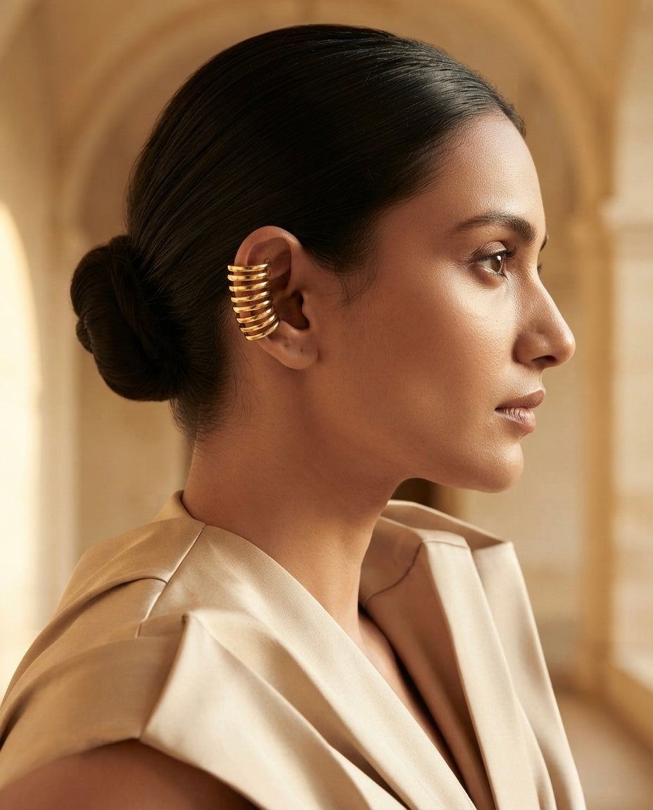 Sculpted Multi-Band Gold Ear Cuff — Photo 5