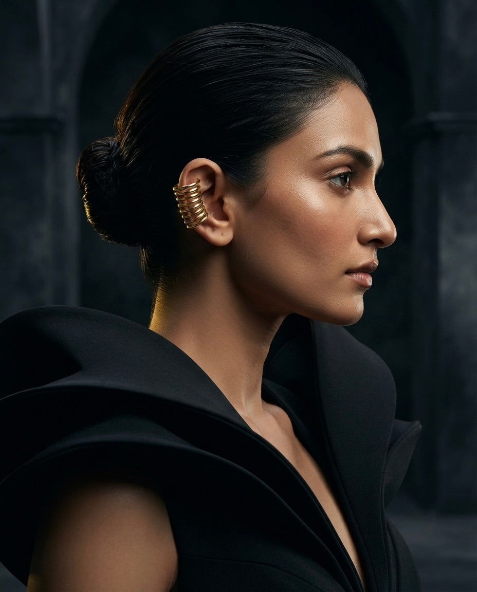 Sculpted Multi-Band Gold Ear Cuff — Photo 6