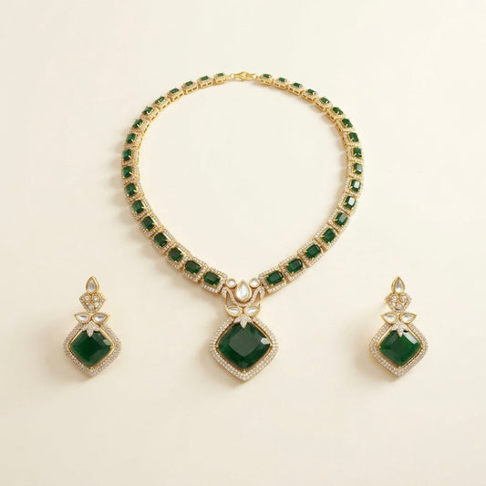 Emerald Green Crystal Necklace Set — Photo 1