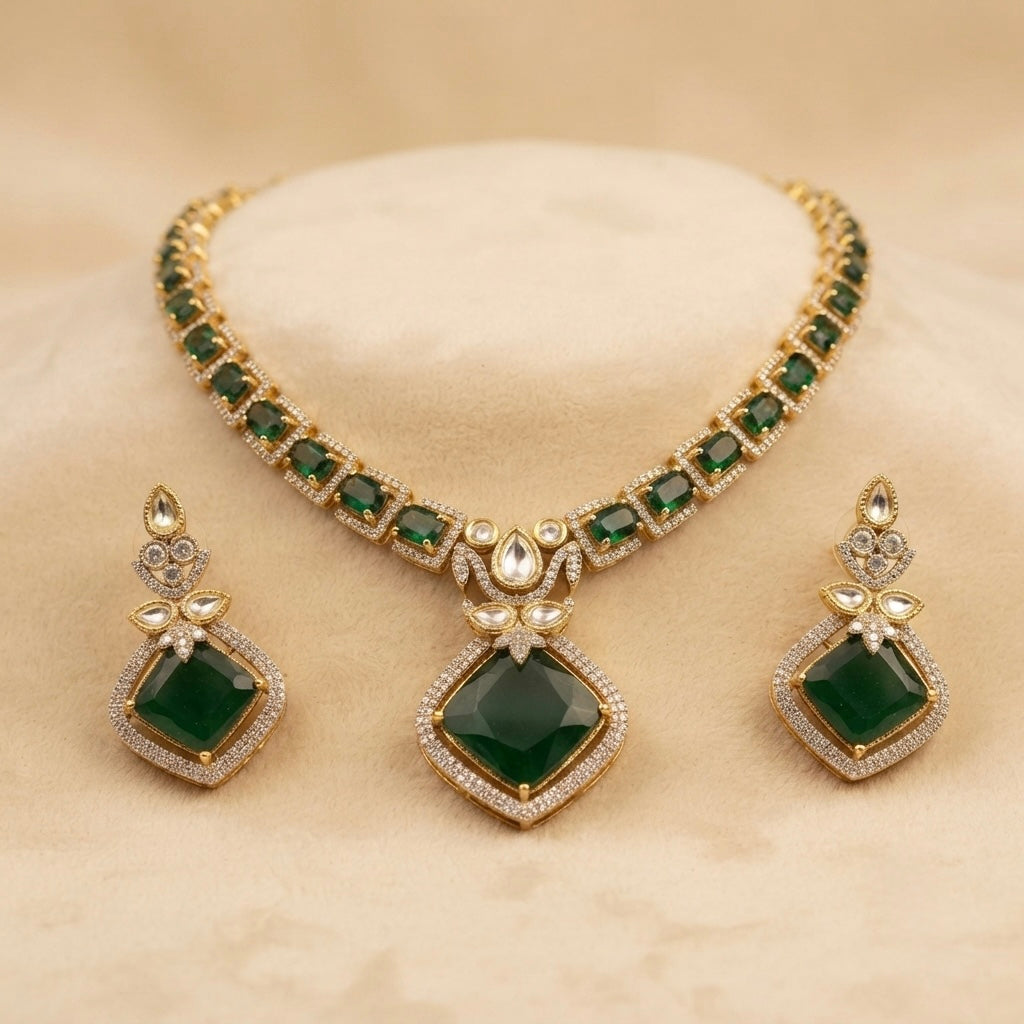 Emerald Green Crystal Necklace Set — Photo 4