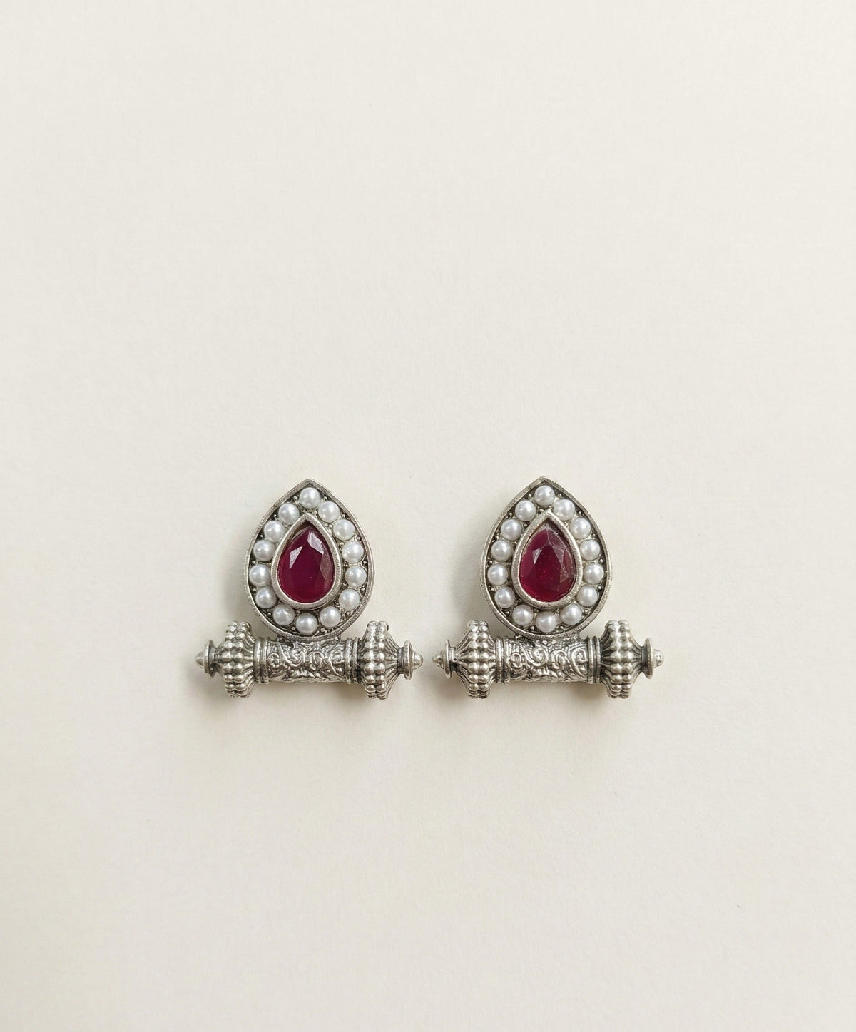 Vintage Teardrop Pearl Statement Earrings – Ethnic Design — Ruby Red — Photo 1