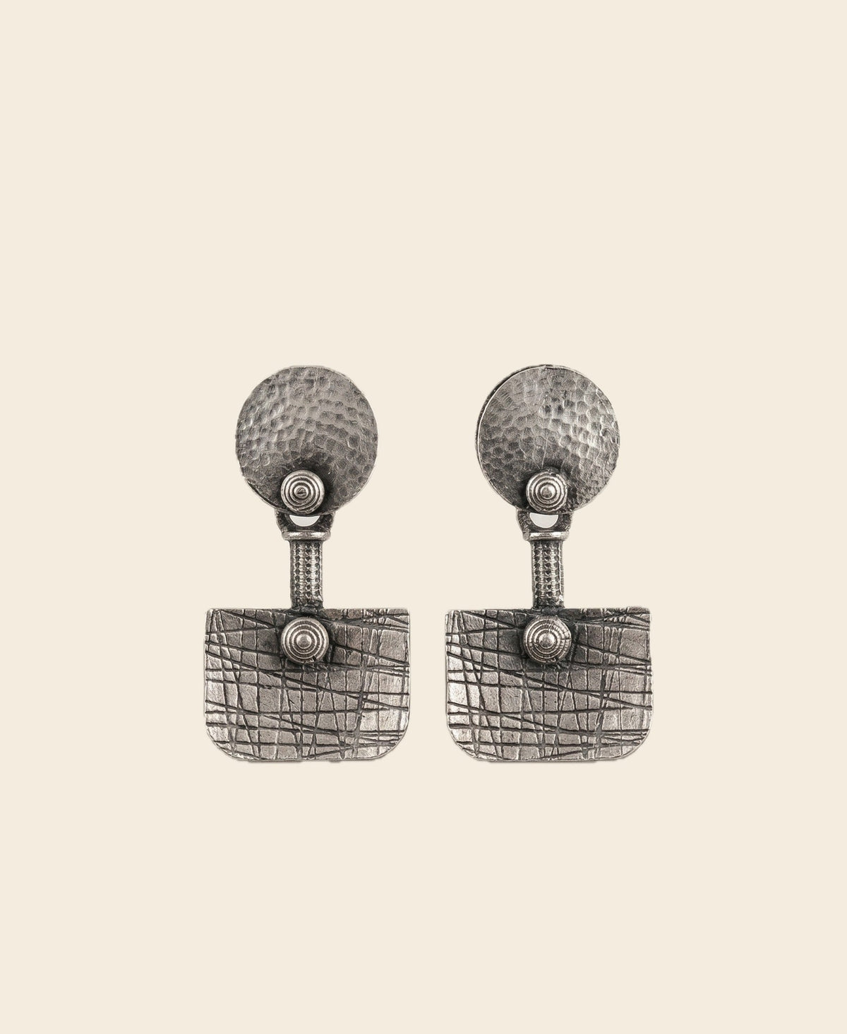 Silver Hammered Geometric Drop Earrings – Textured Statement Design