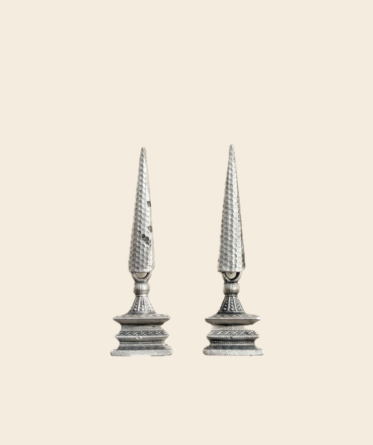 Silver hammered geometric drop earrings with architectural silhouette