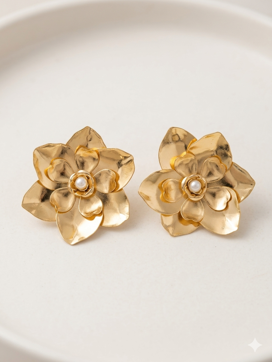 Floral Pearl Stud Earrings — Gold — Photo 1