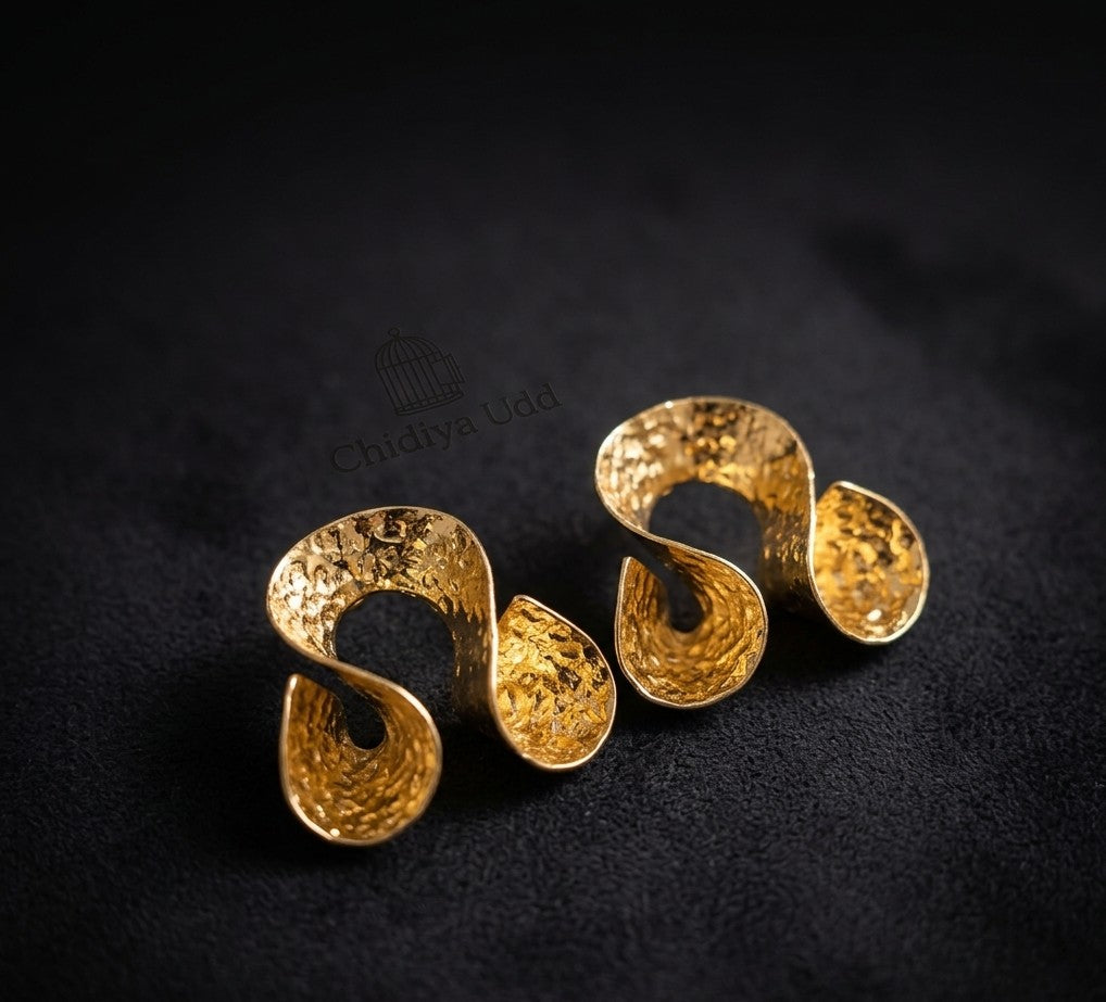 Hammered Open Double Loop Earrings — Gold — Photo 4