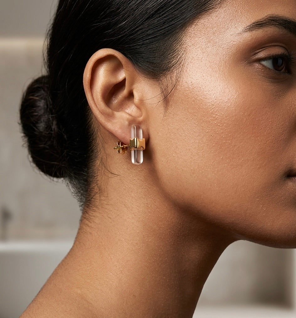 Clear Lucite Bar Stud Earrings – Gold — Photo 4
