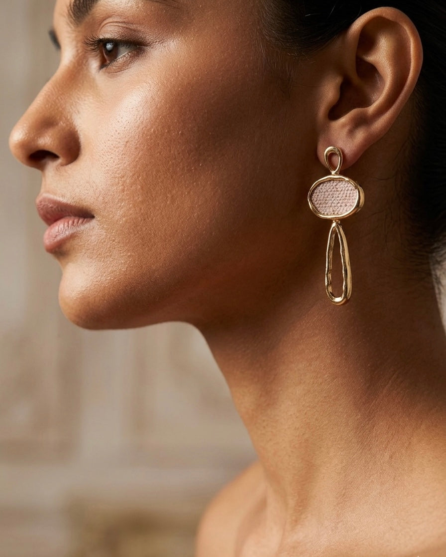 Blush Textured Geometric Drop Earrings – Gold — Photo 5
