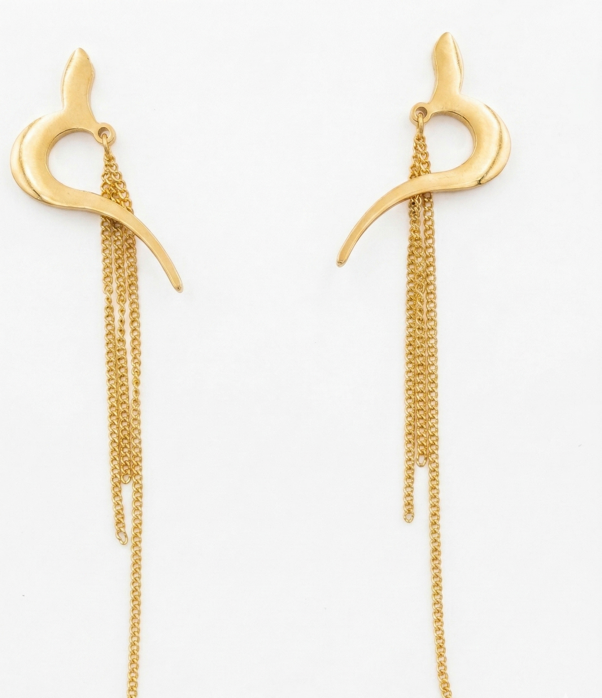 Heart Chain Drop Earrings – Gold — Photo 6