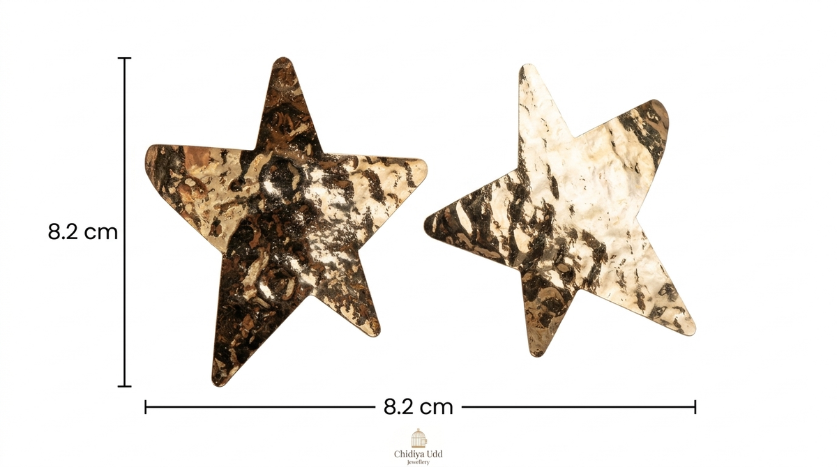 Textured Star Stud Earrings — Gold — Photo 5