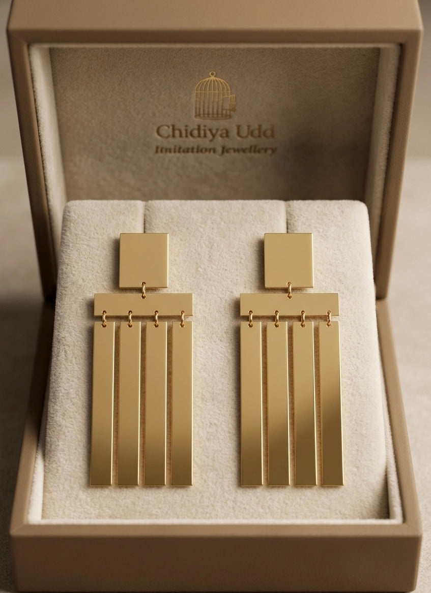 Geometric Fringe Drop Earrings – Gold — Photo 4