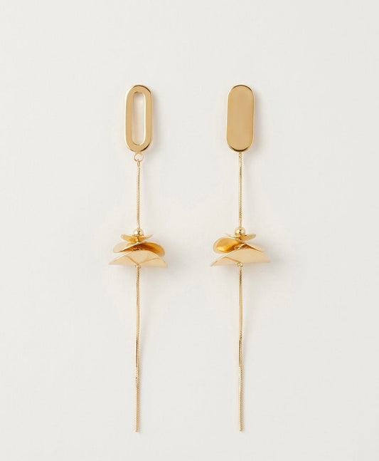 Long Sculpted Floral Chain Earrings – Gold — Photo 1