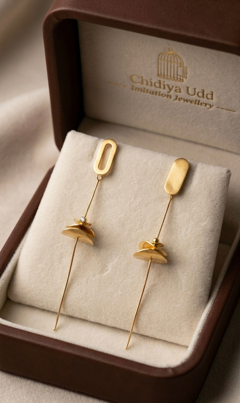 Long Sculpted Floral Chain Earrings – Gold — Photo 6